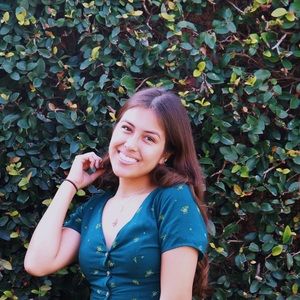 Meet your Posher, Brenda